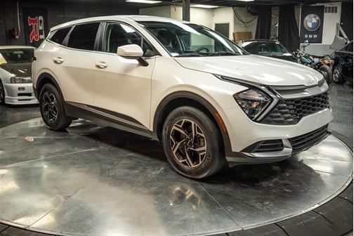 2023 Kia Sportage LX