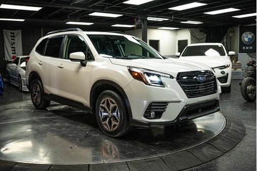 2022 Subaru Forester Premium