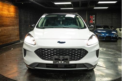 2020 Ford Escape SE Sport Hybrid