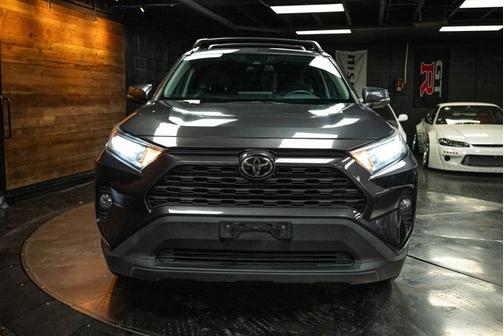 2020 Toyota RAV4 XLE Premium
