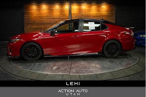 2020 Toyota Camry TRD