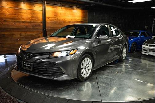2018 Toyota Camry LE