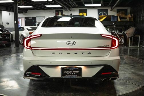 2022 Hyundai SONATA Limited