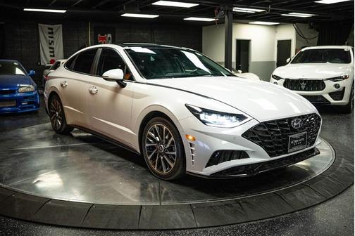 2022 Hyundai SONATA Limited