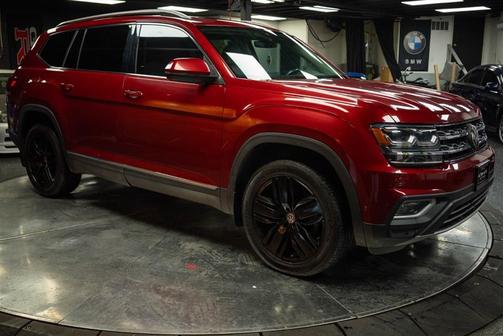 2018 Volkswagen Atlas 3.6L SEL Premium
