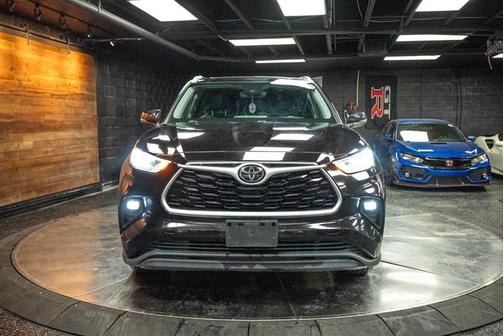 2020 Toyota Highlander XLE