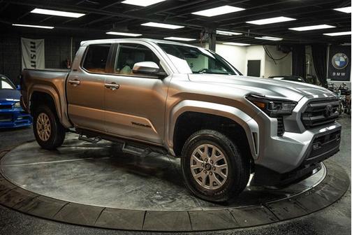 2024 Toyota Tacoma SR5
