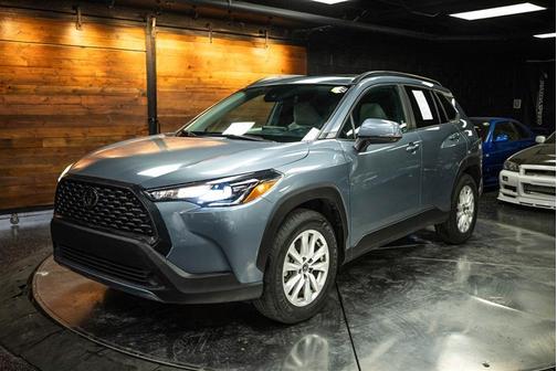 2023 Toyota Corolla Cross LE
