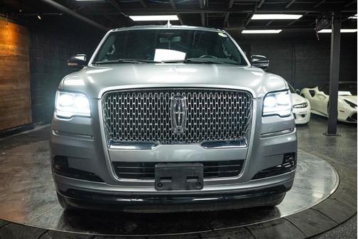 2022 Lincoln Navigator L Standard