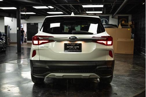 2021 Kia Seltos LX