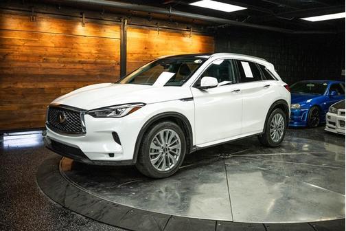 2023 INFINITI QX50 Luxe