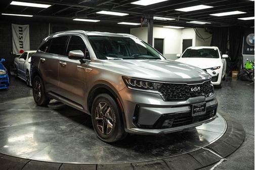2023 Kia Sorento Hybrid EX