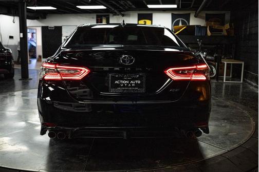 2020 Toyota Camry XSE
