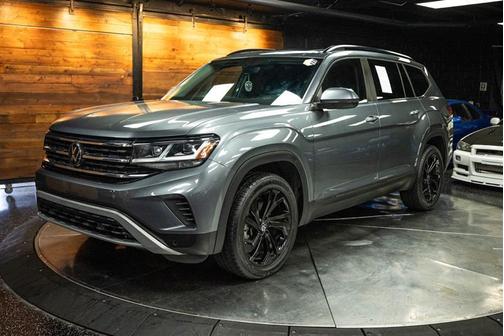 2023 Volkswagen Atlas 3.6L SE w/Technology