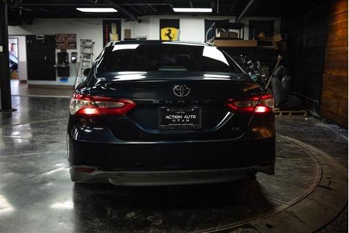 2018 Toyota Camry LE/SE/XLE/L
