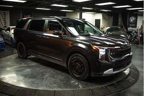 2025 Kia Carnival LXS