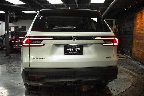 2025 Toyota Grand Highlander Hybrid XLE