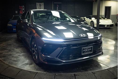 Gray 2025 Hyundai SONATA SEL