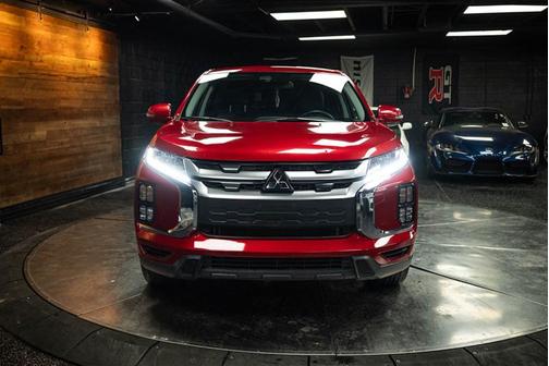 2024 Mitsubishi Outlander Sport ES
