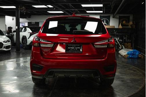 2024 Mitsubishi Outlander Sport ES