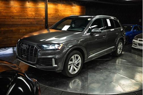 2021 Audi Q7 45 Premium
