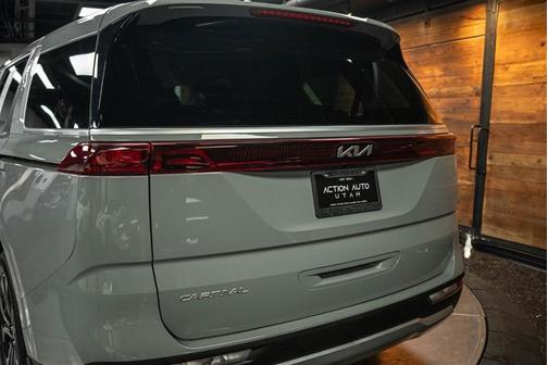 2023 Kia Carnival EX
