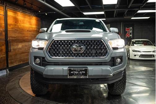 2019 Toyota Tacoma TRD Sport
