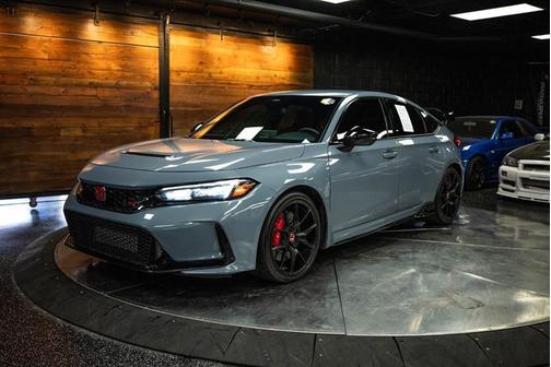 2025 Honda Civic Type R Base