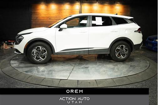 2023 Kia Sportage LX