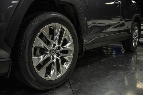 2019 Toyota RAV4 Limited