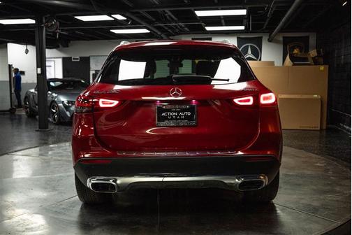 2022 Mercedes-Benz GLA 250 Base 4MATIC