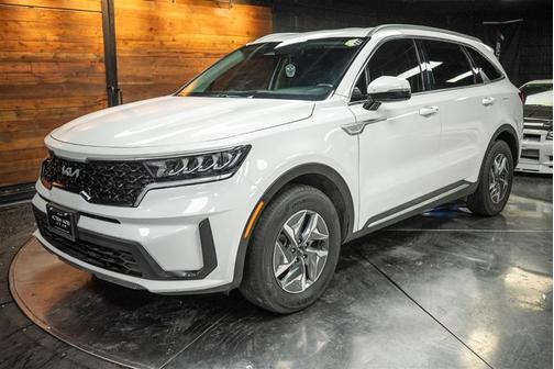 2022 Kia Sorento Hybrid S