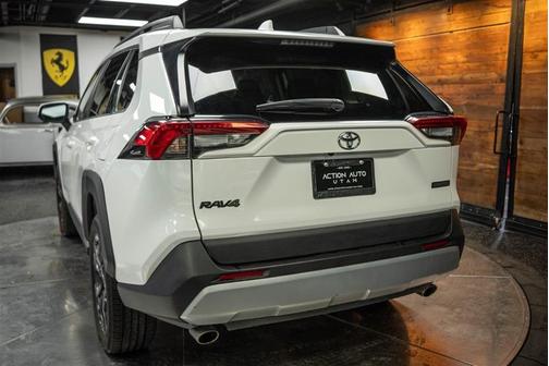 2022 Toyota RAV4 Adventure