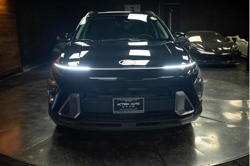 Black 2025 Hyundai KONA SEL