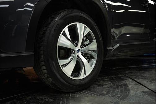 2024 Subaru Ascent Premium