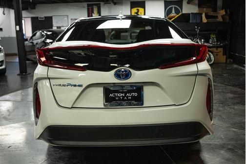 2018 Toyota Prius Prime PLUS/PREMIUM/ADVANCED