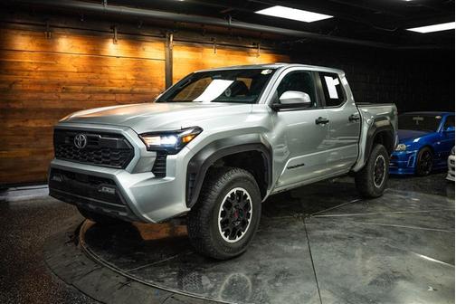 2024 Toyota Tacoma TRD Off Road