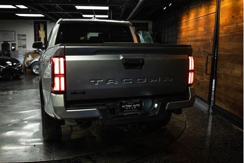 2024 Toyota Tacoma TRD Off Road