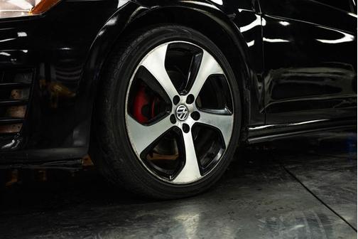2015 Volkswagen Golf GTI SE