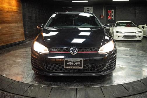 2015 Volkswagen Golf GTI SE