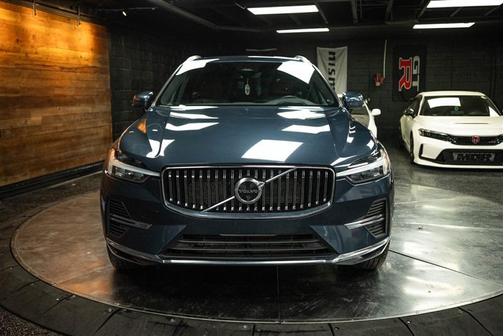 2022 Volvo XC60 Recharge Plug-In Hybrid T8 Inscription Expression Extended Range