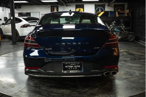 2023 Genesis G70 2.0T