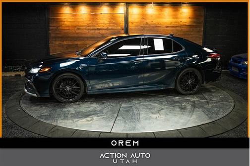 2021 Toyota Camry Hybrid XSE