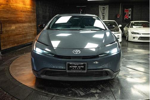 2023 Toyota Prius LE