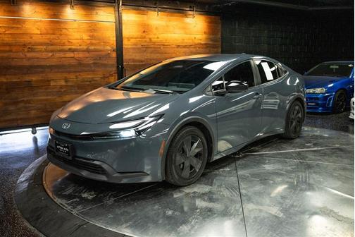 2023 Toyota Prius LE