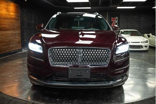 2022 Lincoln Nautilus Reserve
