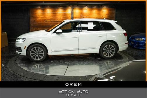 2019 Audi Q7 55 Premium Plus