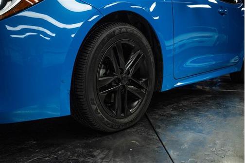 2020 Toyota Corolla Hatchback SE