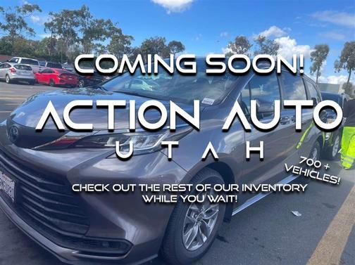 2024 Toyota Sienna LE