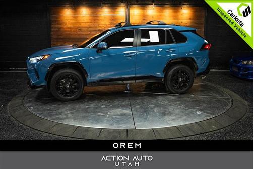 2022 Toyota RAV4 Hybrid SE